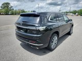 New 2025 Buick Enclave Avenir w/ Super Cruise Package image 3