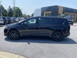 New 2025 Chrysler Pacifica Limited image 4