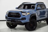 Used 2019 Toyota Tacoma TRD Off-Road image 2