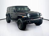 Used 2024 Jeep Wrangler Unlimited Rubicon image 3