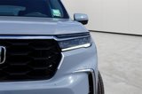 New 2025 Honda Pilot Touring image 4