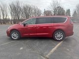 New 2025 Chrysler Pacifica Select image 2