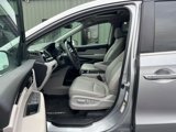Used 2024 Honda Odyssey Touring image 2