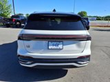 Used 2024 Lincoln Nautilus Reserve image 4