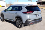 Used 2023 Nissan Rogue SL image 4