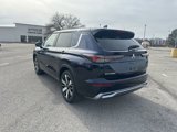 New 2025 Mitsubishi Outlander SE image 5