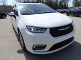 Used 2023 Chrysler Pacifica Limited image 5