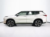 Used 2023 Mitsubishi Outlander SE image 4