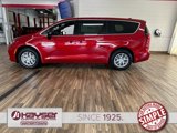 New 2025 Chrysler Pacifica Select image 2