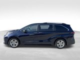 Used 2023 Toyota Sienna XSE w/ XSE Plus Package image 5