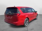 New 2026 Chrysler Pacifica Select image 5
