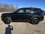 New 2025 Jeep Grand Cherokee Altitude image 2