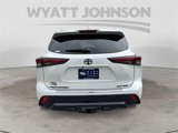 New 2025 Toyota Highlander XLE image 4