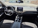 Used 2024 Nissan Altima 2.5 SV image 5