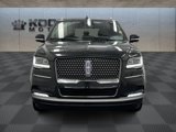 Used 2022 Lincoln Navigator Reserve image 3
