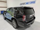 Used 2017 GMC Yukon Denali image 4