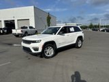 Used 2024 Jeep Grand Cherokee Limited image 5