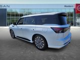 Used 2025 INFINITI QX80 Sensory image 5