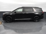 New 2025 Kia Carnival SX image 4
