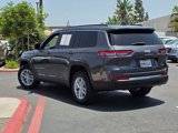 Used 2024 Jeep Grand Cherokee L Laredo image 5