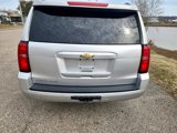 Used 2017 Chevrolet Suburban LT image 4