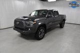 Used 2022 Toyota Tacoma TRD Sport image 2