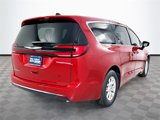 New 2025 Chrysler Pacifica Select image 4