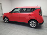 Used 2023 Kia Soul LX image 3