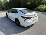 Used 2024 Toyota Camry SE image 4