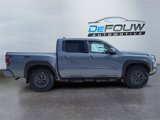 New 2025 Nissan Frontier PRO-4X w/ Pro Convenience Package image 2