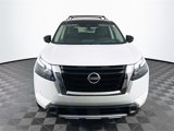 New 2025 Nissan Pathfinder Platinum image 3