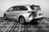 Used 2022 Toyota Sienna LE image 4