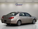 Used 2007 Toyota Avalon XLS image 4