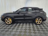 Certified 2025 Porsche Cayenne Turbo image 2