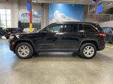 Used 2024 Jeep Grand Cherokee Limited image 2