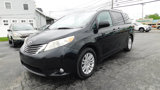 Used 2015 Toyota Sienna XLE w/ XLE Navigation Package image 4