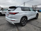 Used 2024 Mitsubishi Outlander SE image 5