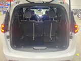 New 2025 Chrysler Pacifica Select image 5