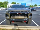 New 2025 Chevrolet Colorado ZR2 w/ Midnight Edition image 2