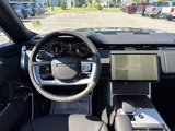 New 2025 Land Rover Range Rover Long Wheelbase SE image 4