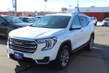 Used 2022 GMC Terrain SLT w/ Tech Package image 4