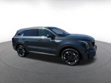 Used 2024 Kia Sorento S image 2