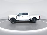 New 2025 Ford F250 4x4 Crew Cab Super Duty image 5