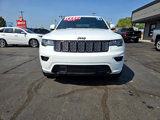 Used 2018 Jeep Grand Cherokee Altitude image 2