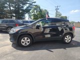 Used 2017 Chevrolet Trax LT w/ Sun & Sound Package image 2