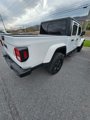 Used 2022 Jeep Gladiator Willys image 6