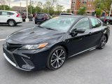 Used 2020 Toyota Camry SE image 3