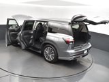 New 2025 INFINITI QX80 Sensory image 2