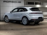 New 2025 Porsche Cayenne image 3