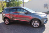 Used 2017 Ford Escape SE image 3